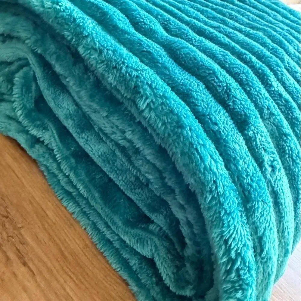 Source Unknown teal green